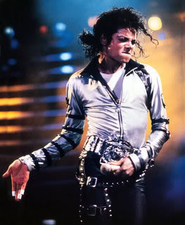 Michael Jackson : Lessenziale  invisibile agli occhi.